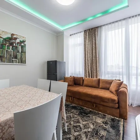 Sky Апартаменты *