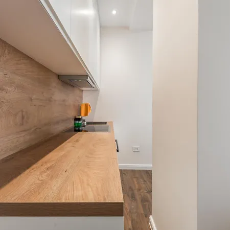 Sky Apartment *