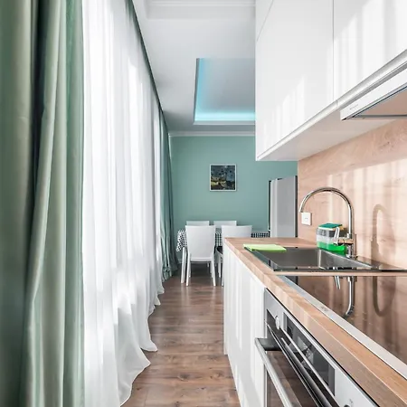 Sky Apartment *
